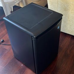 MINI FRIDGE FOR SALE