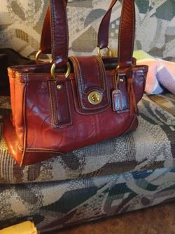 Rare Coach Hampton Series 11330, In Red ♥️🍒 Hard To Find S Coach Bag Is In VERY VERY GOOD CONDITION. 