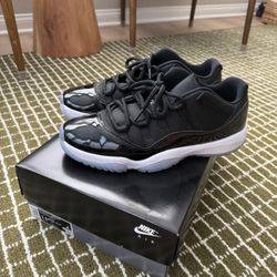 Air Jordan 11 Retro Low