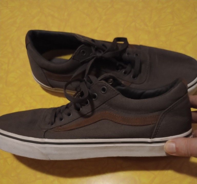 NEW Men's Vans Size 11