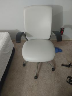 New Office Chair (Extra Comfortable)