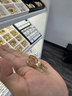 10KT Greek Earring