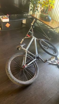 Se blocks flyer 26 inch ( Read description )