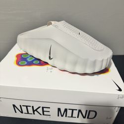 Nike Mind 001 Slide