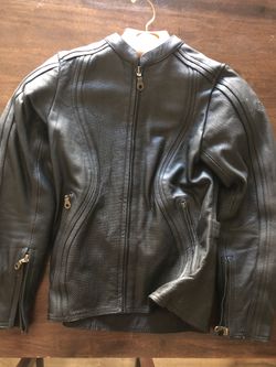 Women’s leather motorcycle jacket