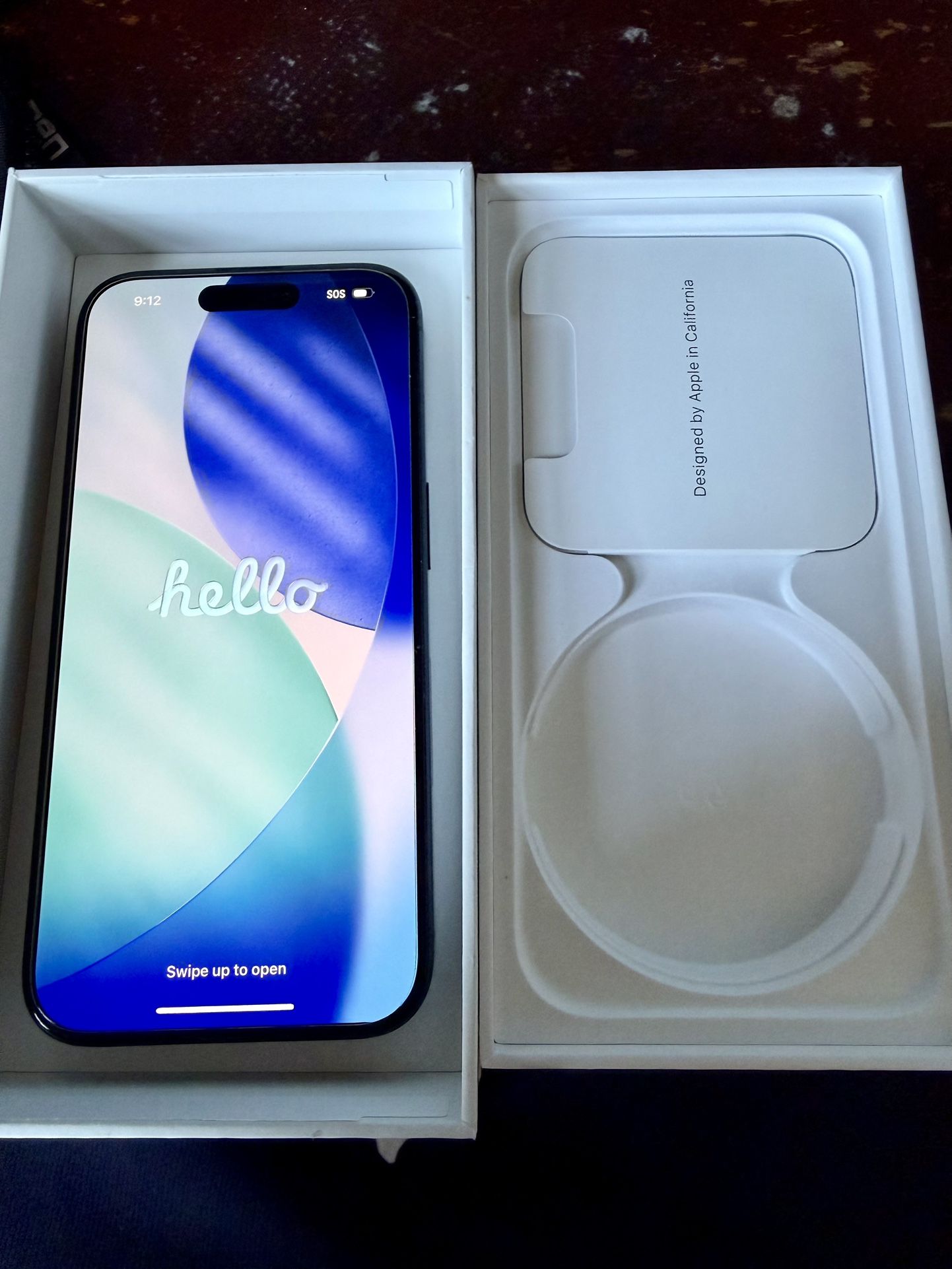 iPhone 15 Pro 128gb Fully Unlocked In Box Comes With Swarovski Crystal Case
