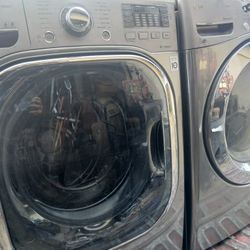 LG Front Washer And Dryer 