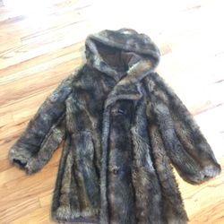 Fur coat. Women’s fur coat. Coat. Women’s coat. Fur. Vintage fur coat. Women’s clothing