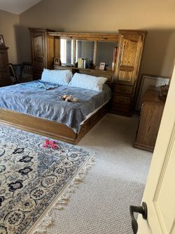 3 Solid Oak Piece Pier King Size Bedroom Set By Furniture Tradition.