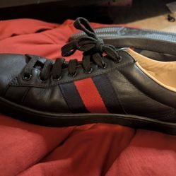 Gucci Acer 429446 Bumble Bee Shoes