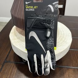 Nike Vapor Jet 5.0 Football Gloves Magnigrip Mens L Black Silver Chrome NWT