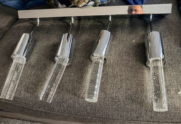 FREE: Artika 4 light LED fixture