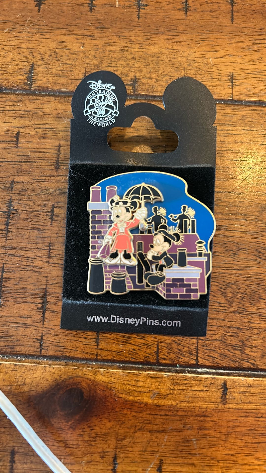 Disney Mary Poppins/Minnie & Bert/Mickey Mouse Rooftop Pin