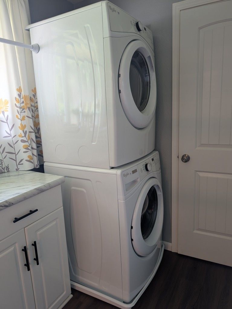 Whirlpool Washer And Dryer