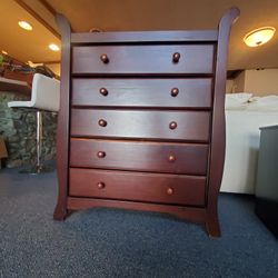 Chester 5 Drawer Cherry