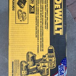 DEWALT 20V MAX XR BL COMPACT DD IMPACT COMBO Kit - DCK283D2