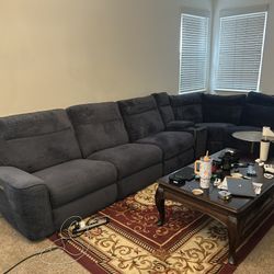 Reclining Sectional With Electric Leg And Headrest 