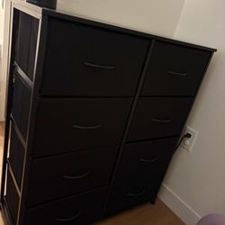 8 Drawer Dresser 