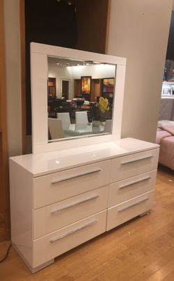 White Dresser with Mirror