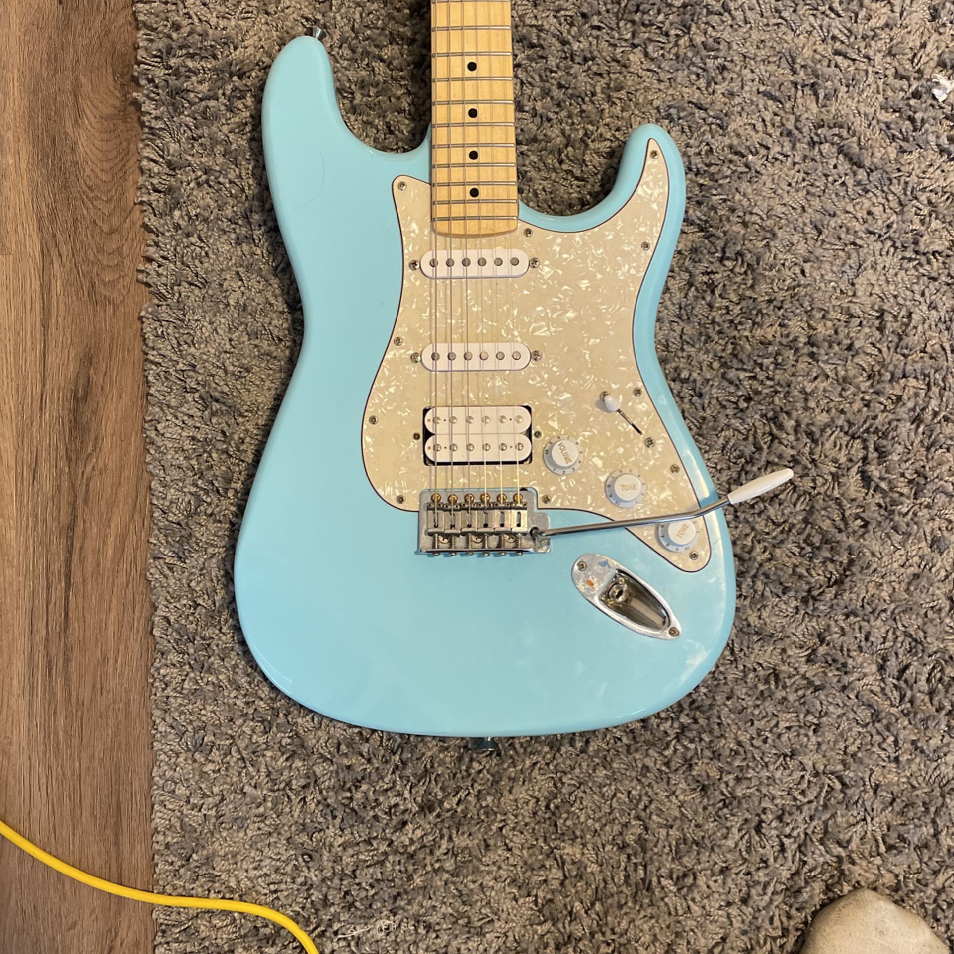 Custom Made Electric Guitar - Strat