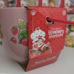 The World Of Strawberry Shortcake™ Ramen bundle