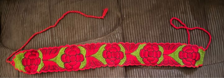 Waist flower belt