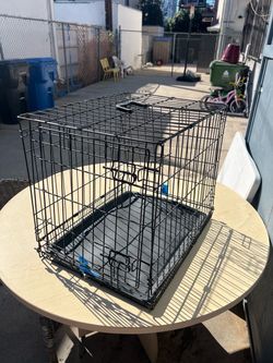 Small -Medium Sized Black Wire Dog Crate with Tray