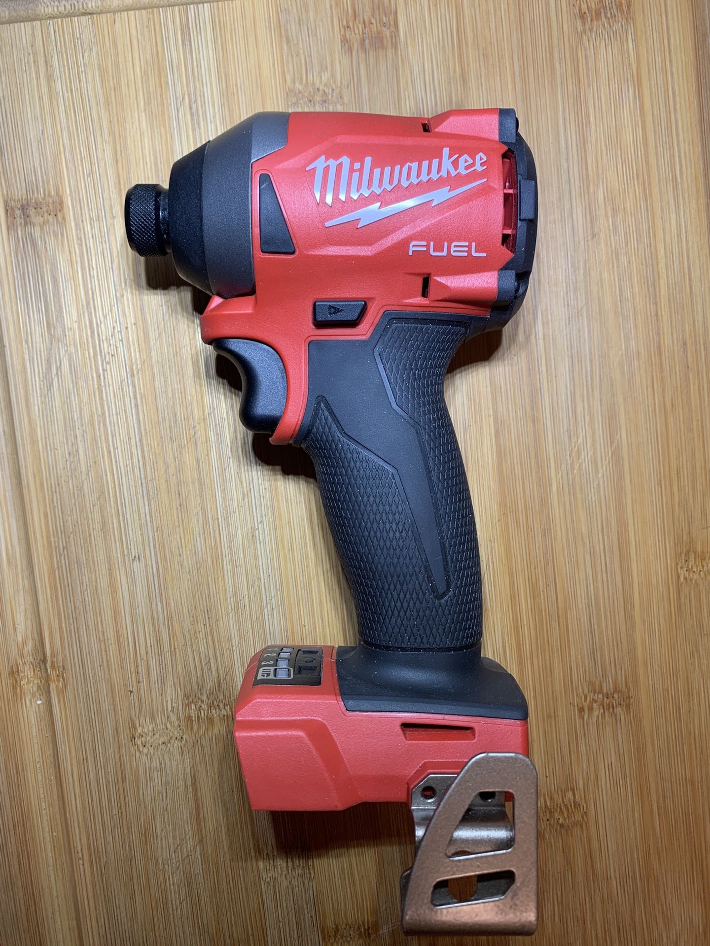 Milwaukee M18 2853-20 Impact Driver