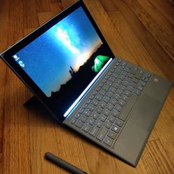 Samsung 12 Inch Touchscreen Laptop/Tablet With S Pen 8x Core CPU 4 GB Ram 128 GB SSD 2160x1440 FHD+ LCD 14 Hour Battery Windows 10