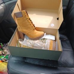 Women Timberland Boots 