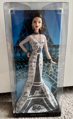 Eiffel Tower Barbie DOTW 2009 Dolls of The World Landmark Mattel T3771