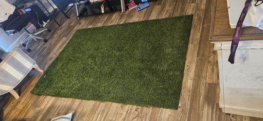 5' x 7'6" artificial Turf