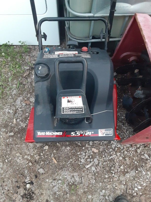 Looking For Lawnmower Mechanic Willing To Trade The Equipment To Work On Getting The Ztr Idling Right Will Start Up Just Font Idle High Enough