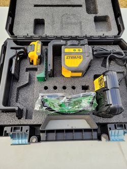 Dewalt 12V Cordless Green Laser