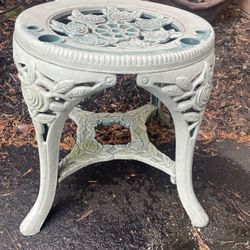 Plant Stand 