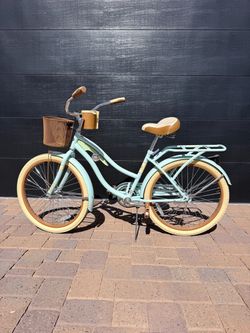 Huffy 24” Nel Lusso bike