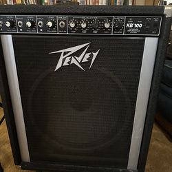 Peavey KB 100 amplifier