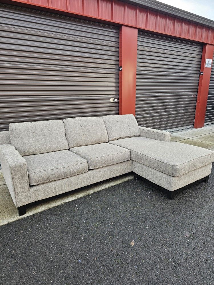 *Free Delivery * sectional sofa L. Couch
brand Jonathan Louis