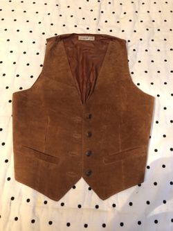 LEATHER VEST