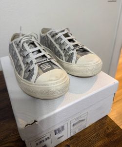 Dior size 8 woman