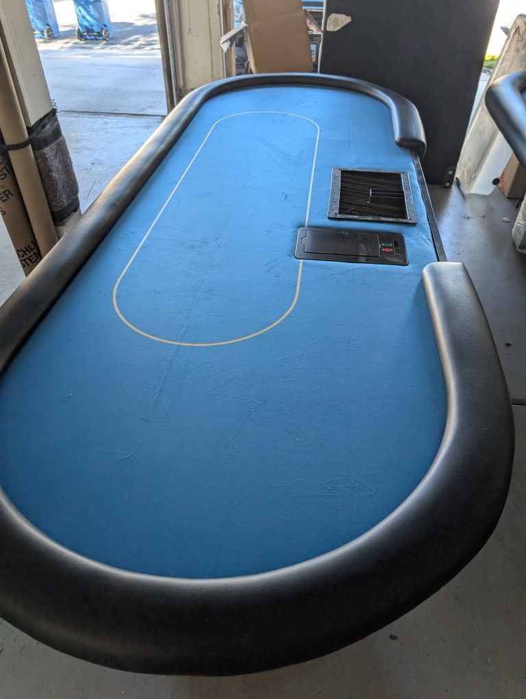 Used Poker Table / Refurbished