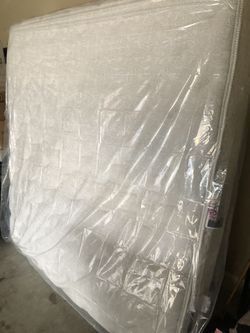 King medium firm mattress