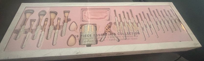 Makeup brush sets