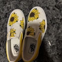 sunflower painted/drawn in vans