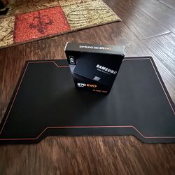 Gaming Samsung 4TB SSD SATA DESCRIPTION BRAND NEW!!PICK UP ONLY NO TRADE 👉FIRM ON PRICE👈 ONLY CASH 💵 💲425