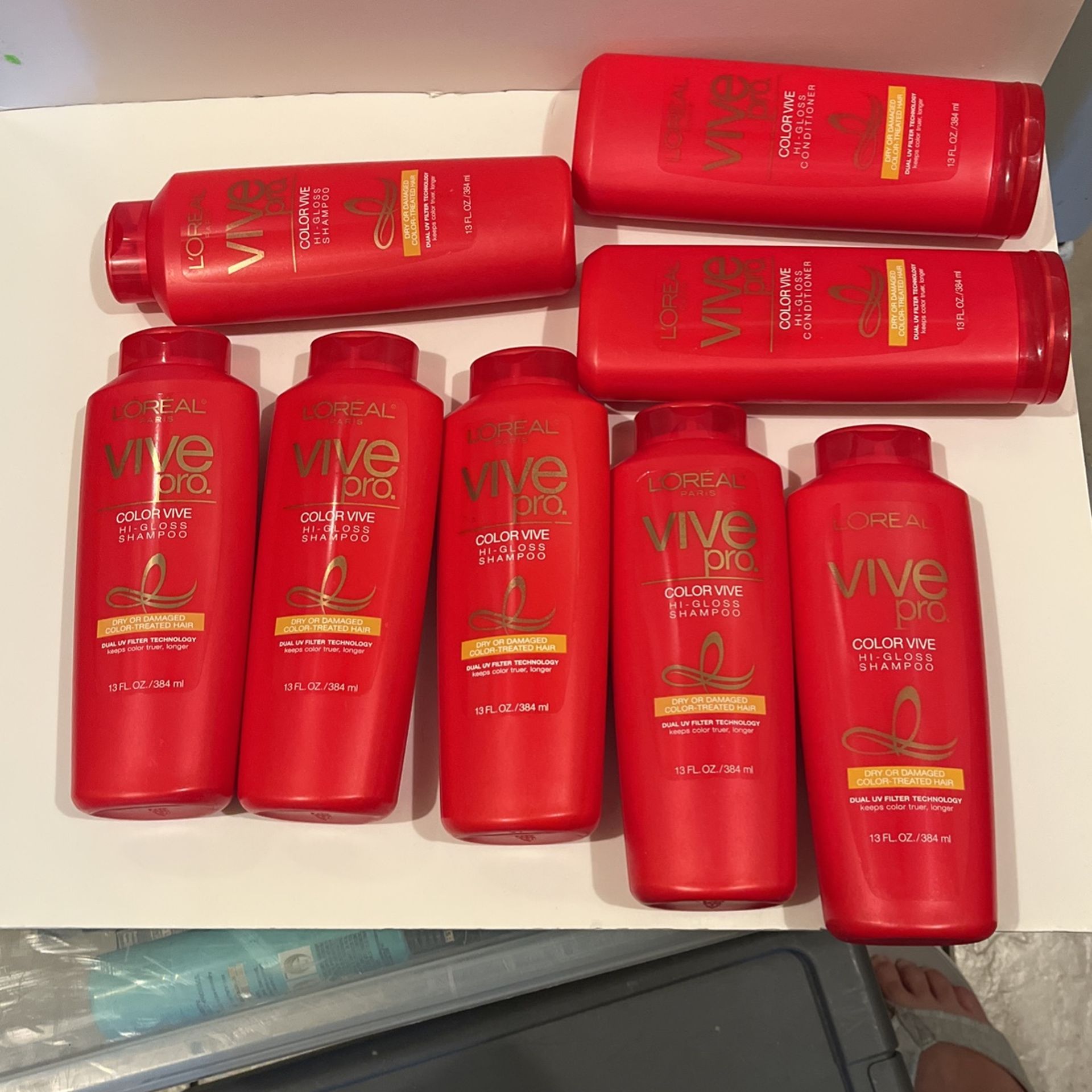 L’Oréal Vive Pro Color Vive Hi Gloss Shampoo (6) Conditioner (2)