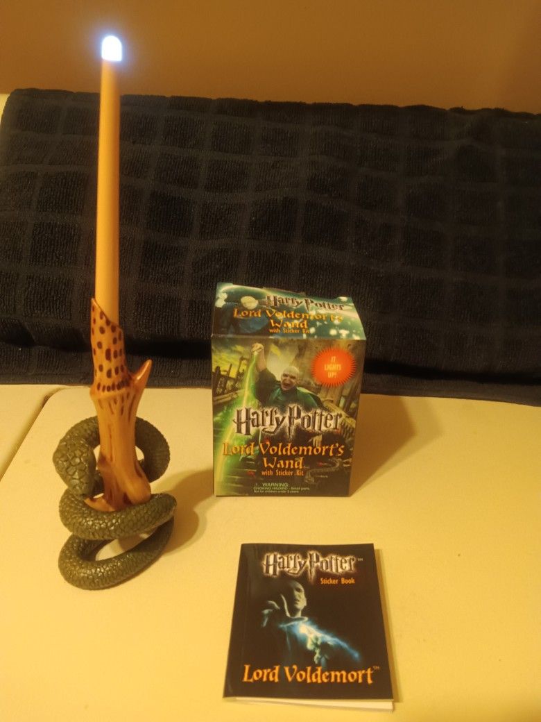 Harry Potter Voldemort's  light Up Wand. Removed From Box For Photos Only.