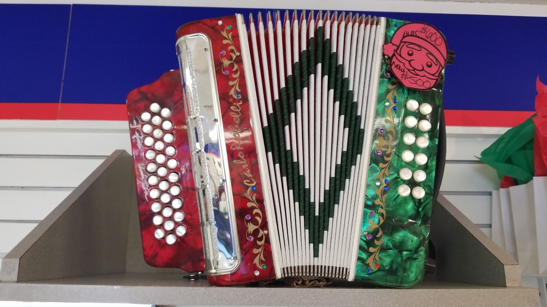 Carlos Robelli Accordion, Cheap $400!