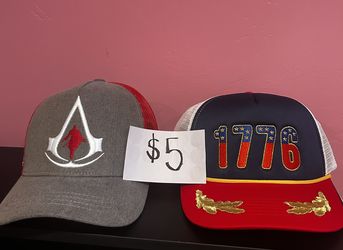 BRAND NEW HATS/SOCKS