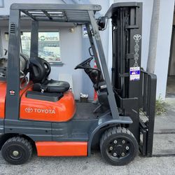 Toyota Forklift 